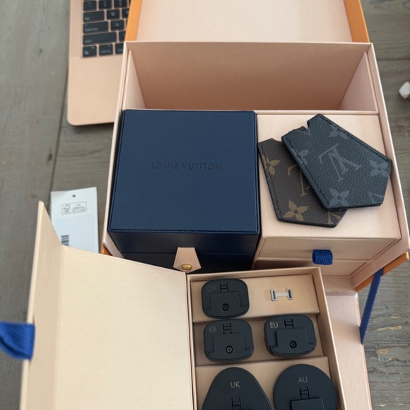 Louis Vuitton Tambour Horizon Smart Watch - Pristine Condition! - Picture 6 of 10